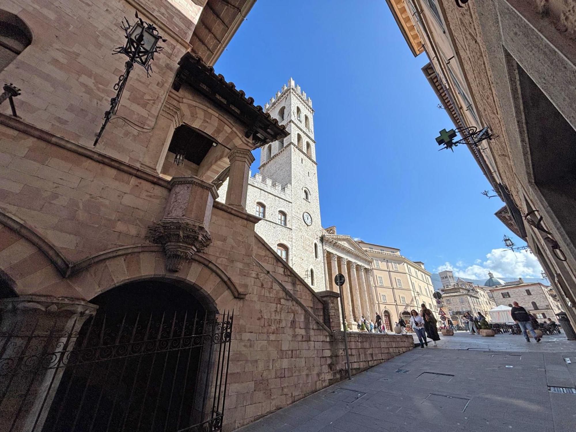 La Loggia Di Portica Residenza Storica Nel Centro Di Assisi公寓 外观 照片